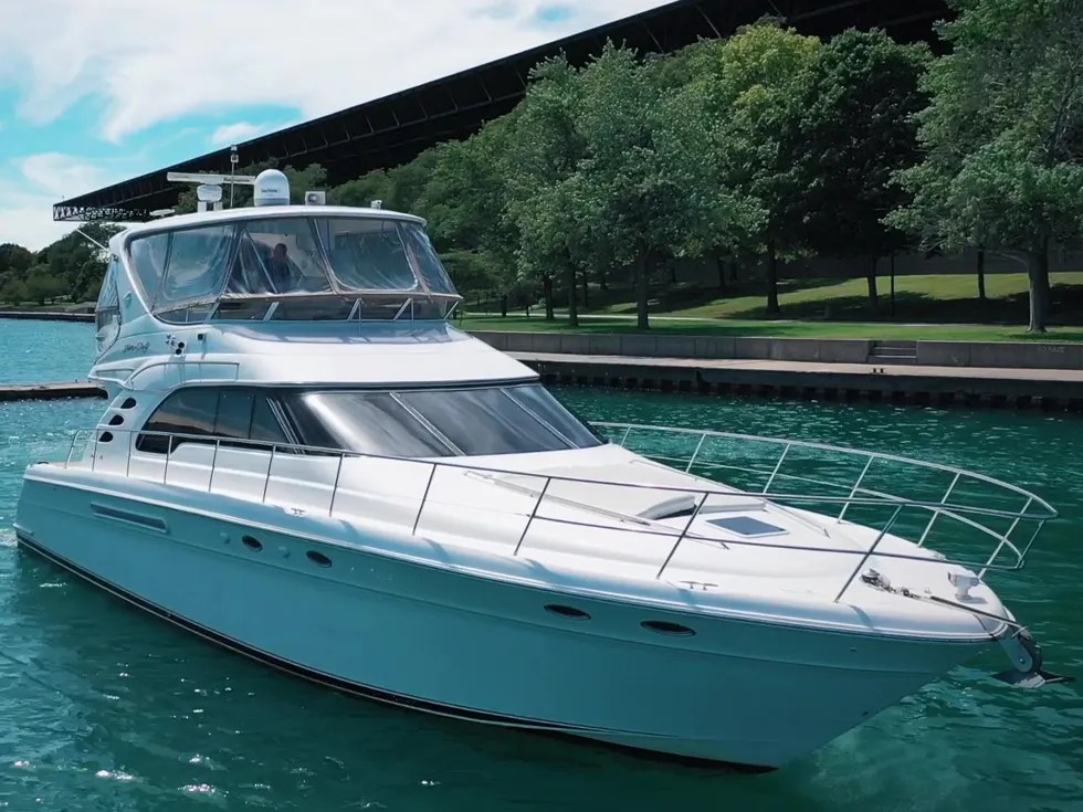 Yacht Rental Chicago Book our luxury yacht, Espresso